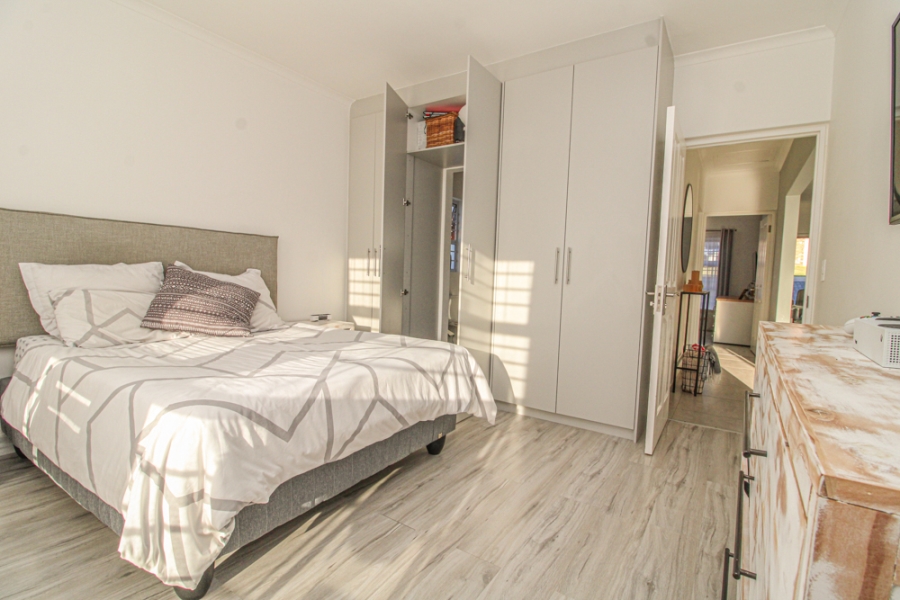 2 Bedroom Property for Sale in Beacon Bay North Eastern Cape